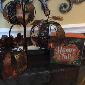 Meet your Posher, Joy